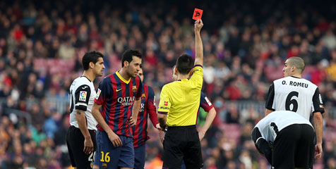 Kabar Buruk, Alba & Mascherano Absen di Sevilla Kabar Buruk, Alba & Mascherano Absen di Sevilla