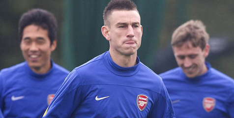 Koscielny Berdebar Hadapi 'Neraka Februari'