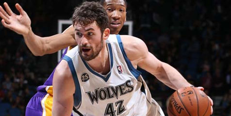 Love-Martin Kompak, Timberwolves Libas Lakers