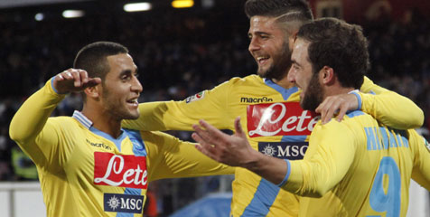 Review: Napoli Perdalam Derita Milan