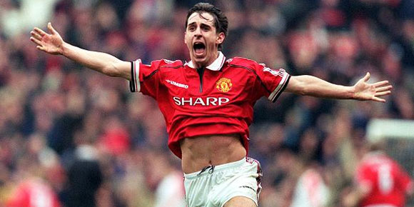 Inilah Koleksi Jersey Lawan Paling Legendaris Milik Neville