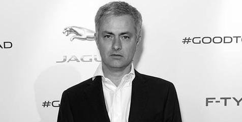 Mourinho: Mobil Saya Bikin Pemain Chelsea Iri Mourinho: Mobil Saya Bikin Pemain Chelsea Iri