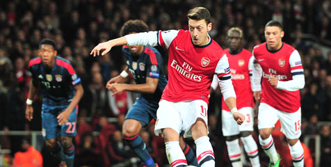 Ballack: Ozil Tak Diterima di Arsenal