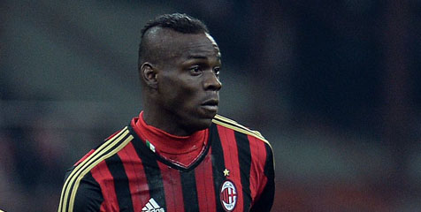 Jinakkan Balotelli, Courtois Puas