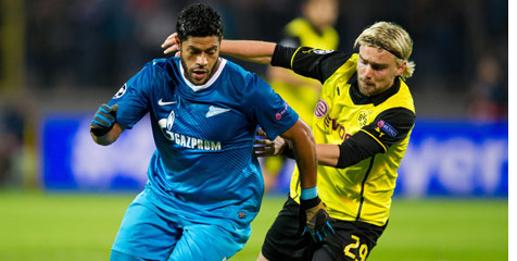 Review: Pesta Gol, Dortmund Hempaskan Zenit