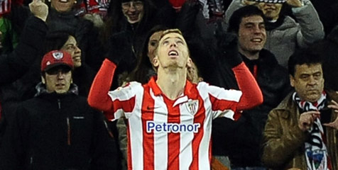 Belum Teken Kontrak Baru, Iker Muniain Santai 