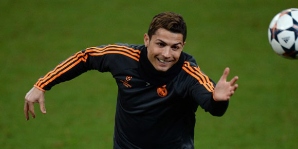 Madrid Siap Runtuhkan Veltins-Arena