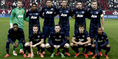 Download Gambar gambar legenda manchester united Keren