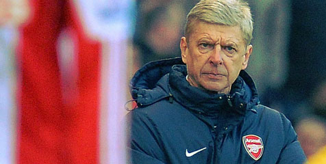 Wenger Anggap Stoke Cuma Menang Mujur