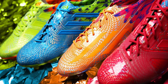 Detail Sepatu Warna-Warni Adidas Carnaval Pack Sambut Piala Dunia
