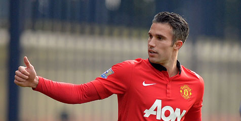 RVP Siap Kehilangan Bonus Asal Hengkang Dari United