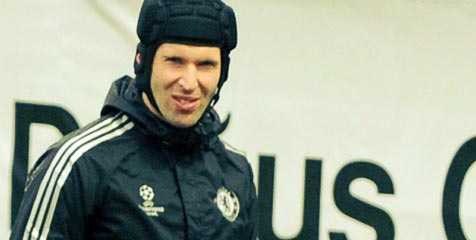 Cech Tantang City Kejar Chelsea