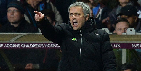 Mourinho Terancam Hukuman FA