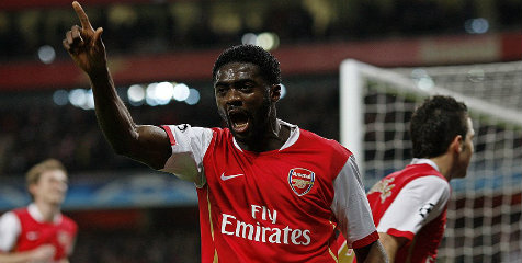 Kolo Toure Pernah Hajar Wenger Dengan Tekling Brutal