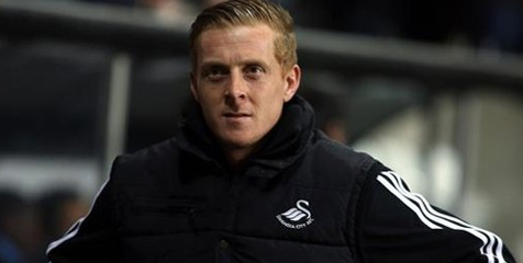 Monk Anggap Wasit Gagalkan Kemenangan Swansea Atas Arsenal