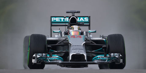 Lewis Hamilton Rebut Pole F1 GP Malaysia