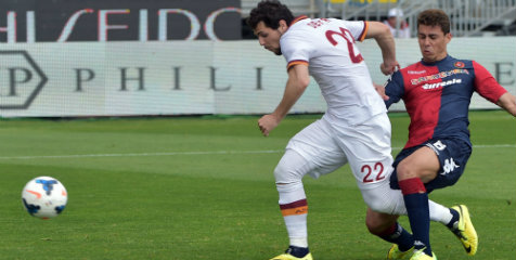 Review: Destro Bawa Roma Bekuk Cagliari