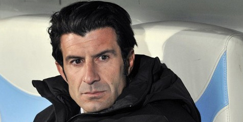 Figo Enggan Pimpin Barca, Utamakan Madrid