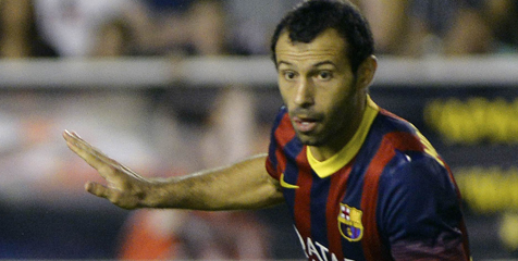 Mascherano: Bola Tak Mau Masuk ke Gawang