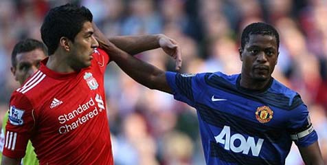 PFA Player of the Year, Evra Berikan Suaranya Untuk Suarez?