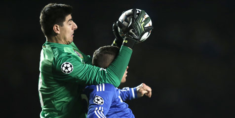 Courtois Yahud, Richards Takjub