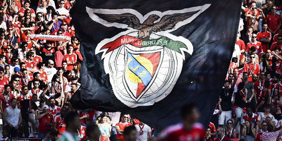 Penanda Juara, Tim Benfica 'Rajah' Muka