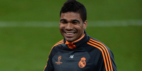 Fans Minta Casemiro Gantikan Alonso