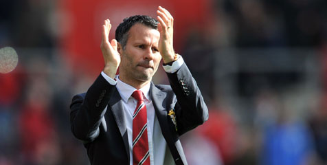 Giggs Ingin Jadi Pemain dan Asisten Van Gaal