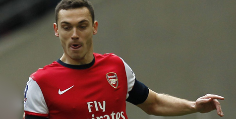 Tunda Negosiasi Kontrak, Vermaelen Fokus Final FA Cup