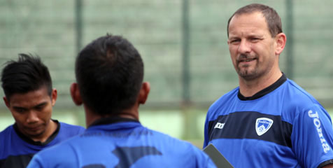 Dejan Antonic: Lawan Sevilla Hanya Main-Main Dejan Antonic: Lawan Sevilla Hanya Main-Main
