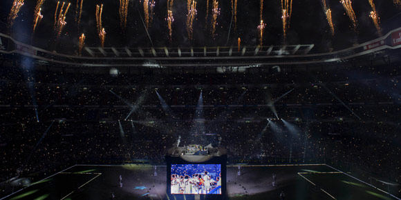 'We are the Champions' Berkumandang di Bernabeu