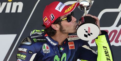 Valentino Rossi: Para Pebalap Isle of Man TT Itu Gila!