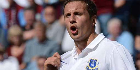 Rumor Terry Terus Berdengung, Jagielka Pusing 