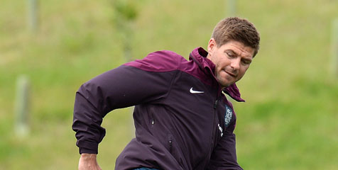 Gerrard: Inggris Bermain dengan Cara Hodgson