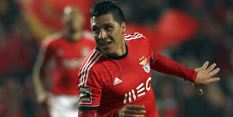 Enzo Perez Akui Manchester United Tertarik Padanya - Bola.net