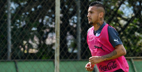 Vidal Targetkan Menang Lawan Spanyol