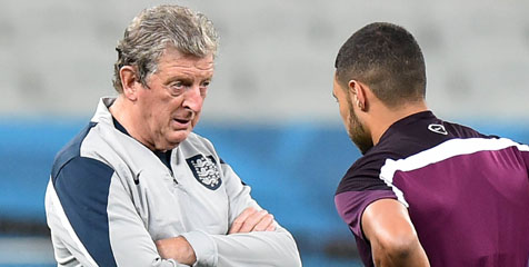 Hodgson: Inggris Akan Serang Uruguay 