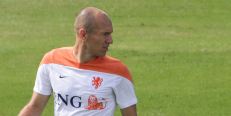 Ferdinand: Robben Harusnya Gabung United