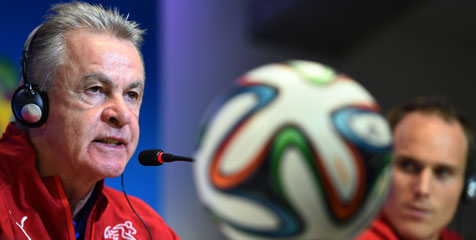 Hitzfeld: Lawan Prancis, Penampilan Swiss Buruk