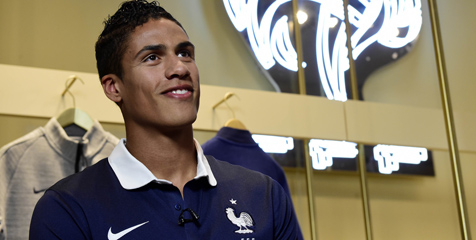 Henry Sebut Varane Pemain Paling Menonjol di Skuat Prancis