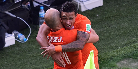 Depay Kagumi Sentuhan Magis Robben Saat Menguasai Bola