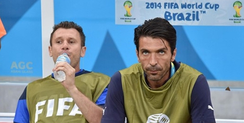 Italia Pulang, Cassano dan Buffon Bersitegang?