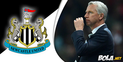 Pardew: Kami Fokus Buru Pemain Eropa