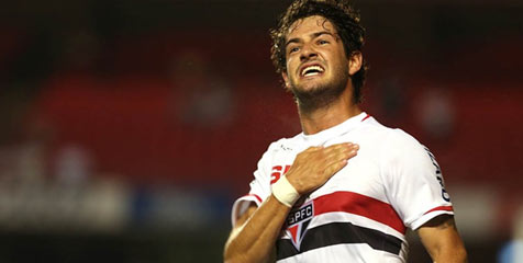 Pato Segera 'Berkhianat' ke Inter?