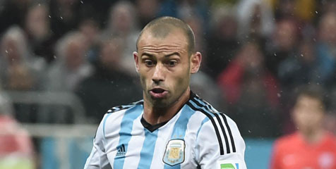 Argentina Tak Juara, Mascherano Tak Peduli 