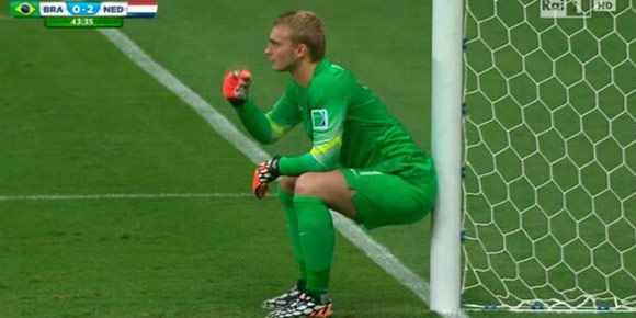 Kompilasi Meme Konyol Pose Duduk Cillessen vs Brasil