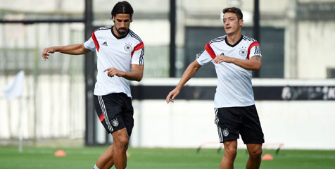 Cedera Saat Pemanasan, Khedira Keluar Dari Starting XI