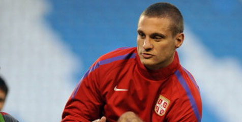 Adaptasi Vidic di Inter Berjalan Lancar