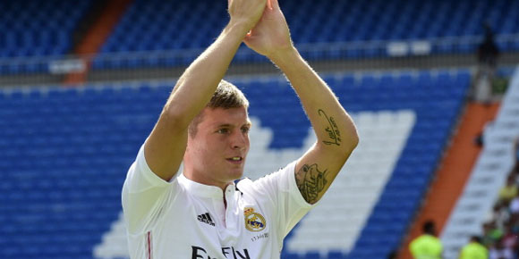 Video Presentasi Kroos, New Galacticos 