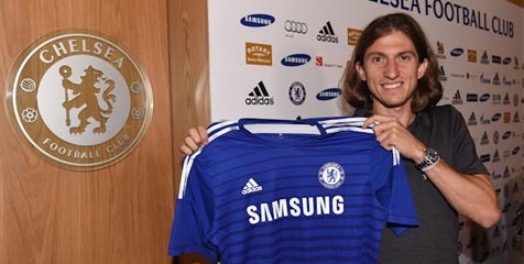 Filipe Luis Resmi Milik Chelsea